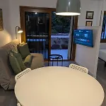 アパート Windsor Pool アデヘ