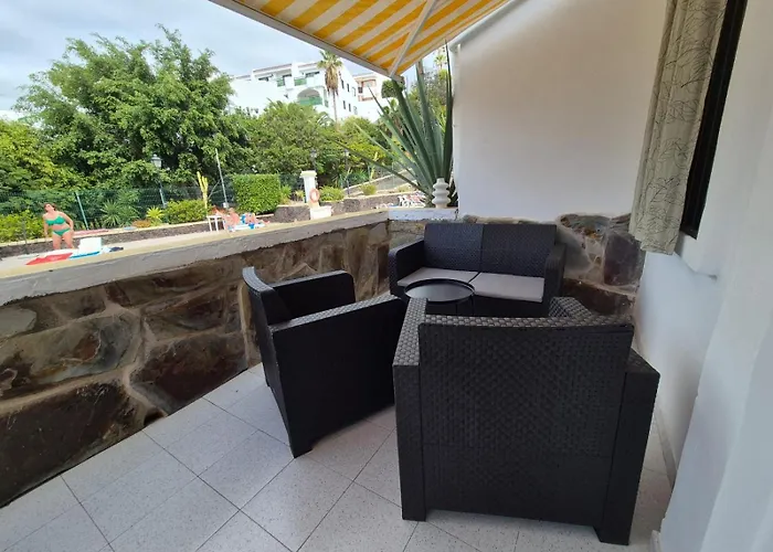 Windsor Pool דירה