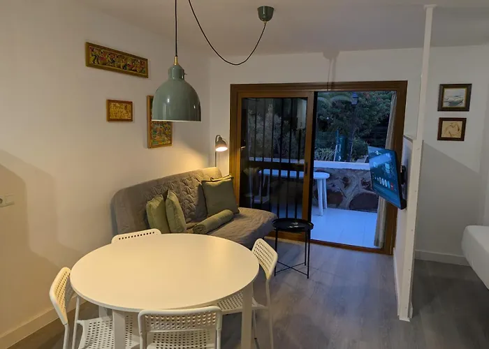 Windsor Pool אדחה