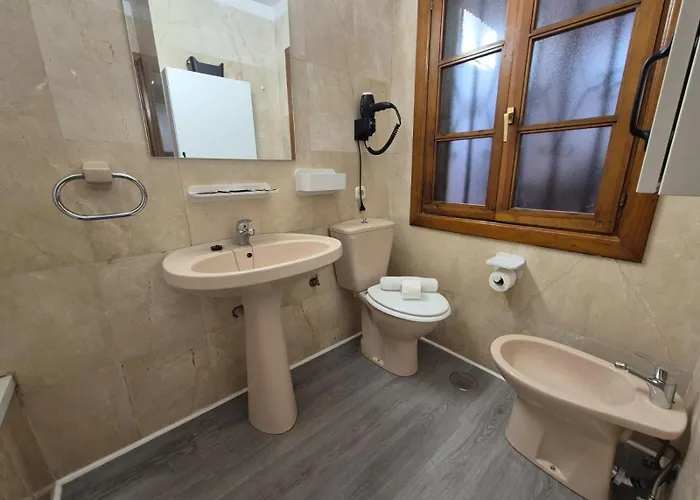 Windsor Pool דירה